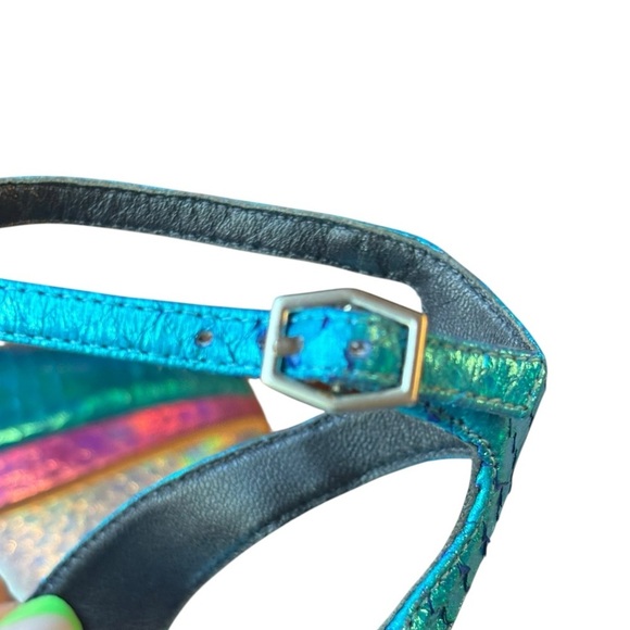 Brian Atwood Fontenay Hologram Snakeskin Platform Pump Blue Magenta Silver 9.5 - Picture 8 of 11